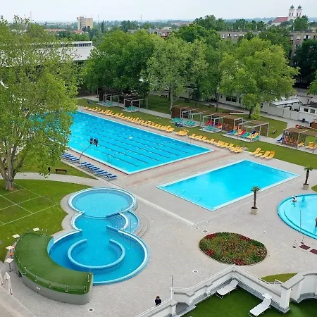 Central Studio Apartment