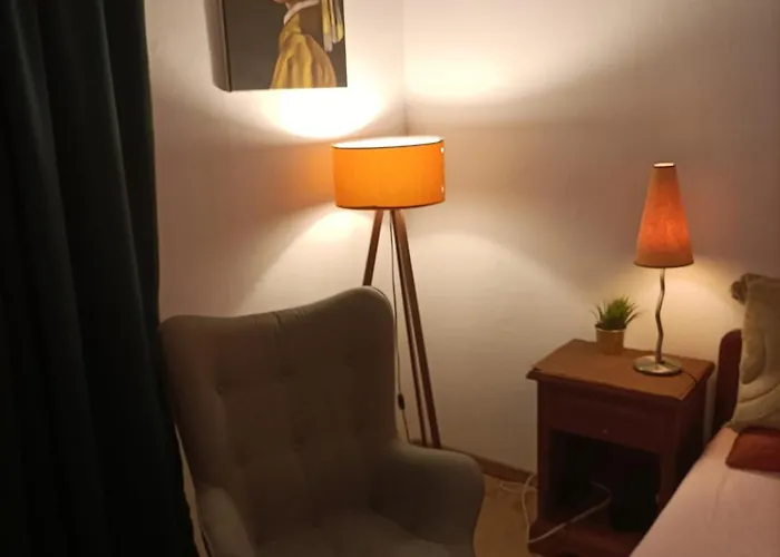 Central Studio Apartment Alba Regalǎ